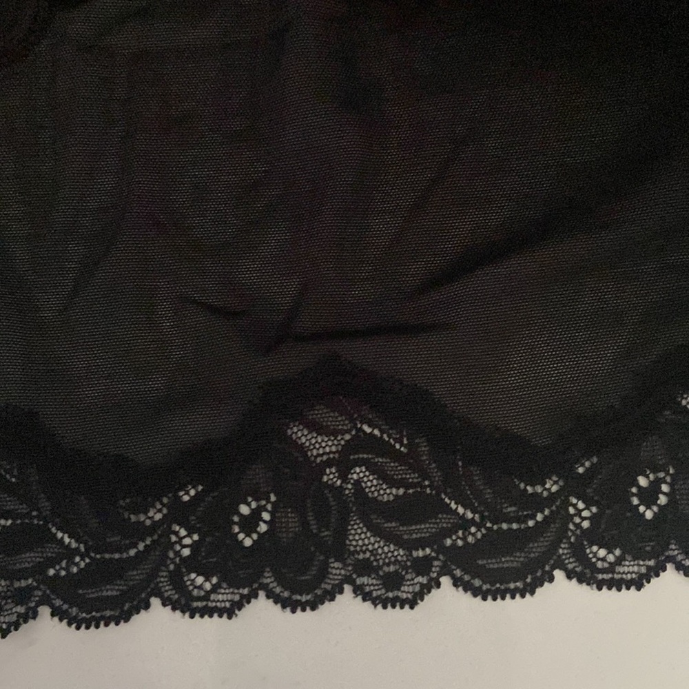 Victoria's Secret medium black nighty ❤️‍🔥 sheer EUC( tag has been cut out) - Picture 7 of 8